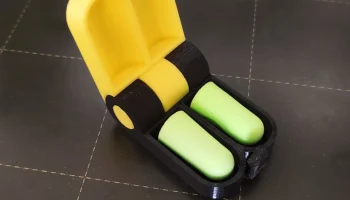 Легкий футляр для беруш