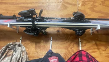 Ski Hanger 4