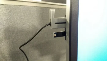 USB-крючок для вешалки 2