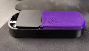 Зарядное устройство USB-C Steam Deck немного большего размер