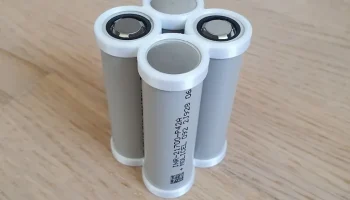 сверхлегкая проставка 21700 Li-Ion 4s1p/4s2p для FPV даль...