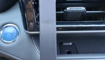 Кронштейн держателя телефона на Toyota Highlander 2022 г.... 2