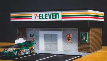 Набор моделей 7-Eleven - диорама в масштабе 1:64 7