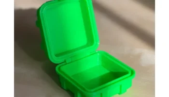 Параметризуемый прочный ящик (OpenSCAD)........ 1