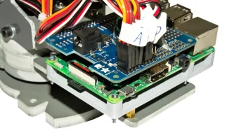Адаптер Arduino к Raspberry Pi для роботизированной руки....