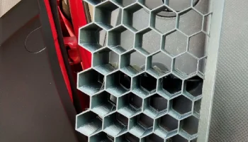 Держатель для мобильного телефона Toyota Yaris............