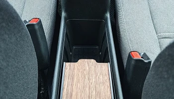 Коробка Honda E Console с крышкой