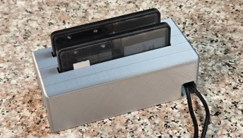 Зарядная док-станция Seeed T-1000E (MeshToaster)........ 1