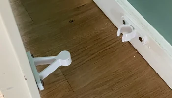 Дверной держатель (дверной стопор)... 4