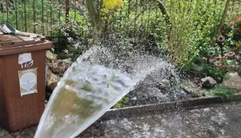 Gardena Watering Jet / Zal&eacute;vac&iacute; tryska Gardena