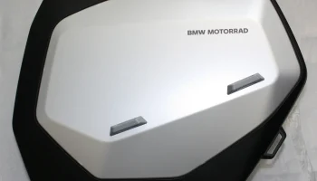 BMW R1300GS Vario Замена проушины для бокового багажника ...