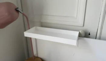 Полка с зажимом для стола (дизайн Over-the-Edge)......