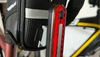 Держатель подседельной сумки для заднего стоп-сигнала Fis...