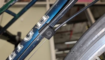 Ограничитель троса нисходящей трубы для Raleigh Mixte 70-... 1