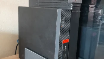 Стенд Livebox 5 и мини-ПК Lenovo Thinkcentre