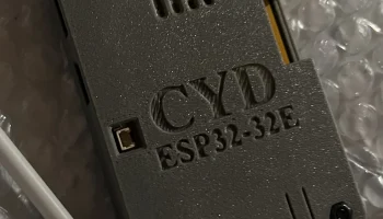 Минималистичный корпус CYD ESP32-32E 1