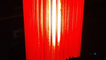 Подвесная или настольная лампа с прорезями H...... 1