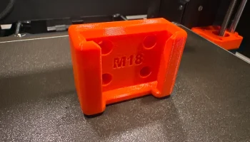 Крепление для держателя батареи Milwaukee M18 - опоры не ... Крепление для держателя батареи Milwaukee M18 - опоры не ...