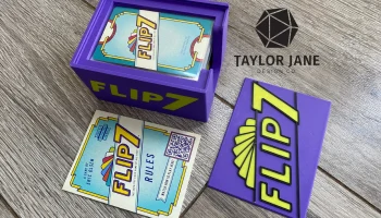 Компактная дорожная коробка Flip 7 (версия Tuckbox) 1
