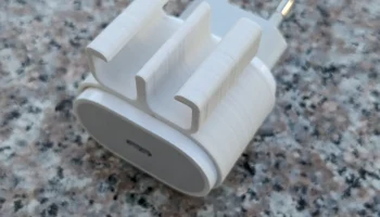 Органайзер с зажимом для кабеля зарядного устройства iPhone  8
