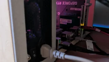 Крепежная пластина блока питания ATX........