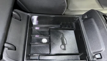 Полка консоли для Hyundai Santa Cruz Полка консоли для Hyundai Santa Cruz