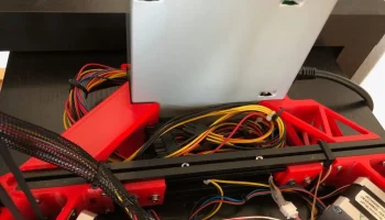 Держатель ATX для горизонтальных профилей Kossel 300 мм.....