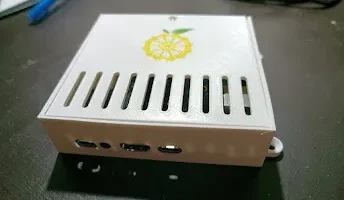 Оранжевый ящик Pi 5