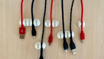 Держатель кабеля 8