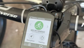 Адаптер Bosch Kiox 300 для навигации Garmin...... 1