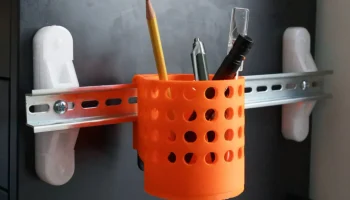 Подстаканник на DIN-рейку