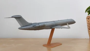Бомбардье CRJ700 - 1:100 3