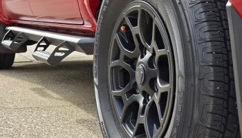Центральные колпаки Toyota Tacoma T-Force