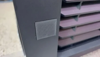 Fractal Design Define 7 дверная петля