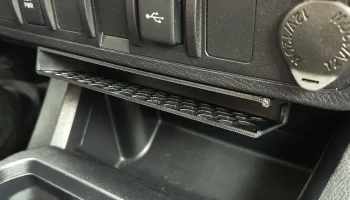 Держатель для телефона Toyota Tacoma 3-го поколения.........