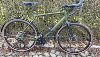 Держатель брызговика Rose Backroad AL для SKS Edge...... Держатель брызговика Rose Backroad AL для SKS Edge......