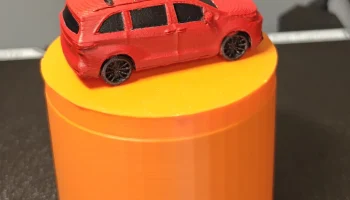 Игрушечная модель автомобиля Toyota Sienna............ 4