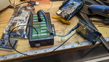 Держатель щита Arduino 2