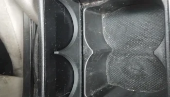 Сепаратор подстаканника Toyota Camry 2002-2006 гг........... 1