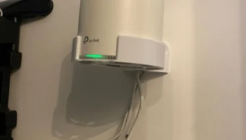 Настенная подставка Tp-Link Deco для x10 x20 x50 x55 x60....