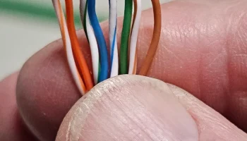 Ethernet RJ45 - инструмент для изготовления...... 8
