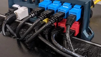Патч-панель Keystone на 8/16 портов 1
