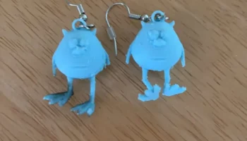 серьги Майка Вазовски