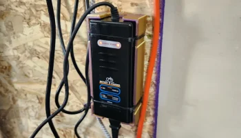 Настенное крепление Rad Power Bikes Power Brick (RadCity ...