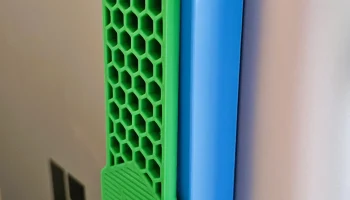 Диспенсер для лезвий для скребка Bed XL......... 2