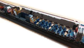 Интерьер модели поезда Roco ICE-TD H0 + обновление интерь... 2