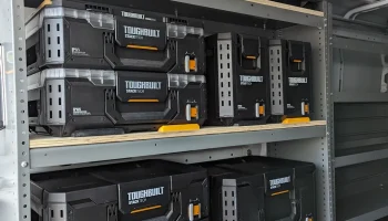 Прочные шипы Stacktech 1