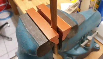 Schoner f&uuml;r Schraubstock 100mm mit Einkerbungen f&uuml;r Rundm.. 3