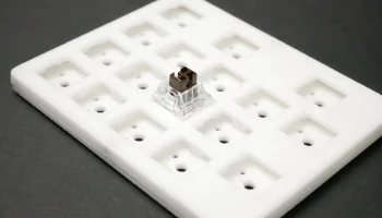 Цифровая клавиатура (USB или Bluetooth) 5