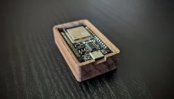 Корпус платы разработки ESP32, предназначенный для печати.. 1